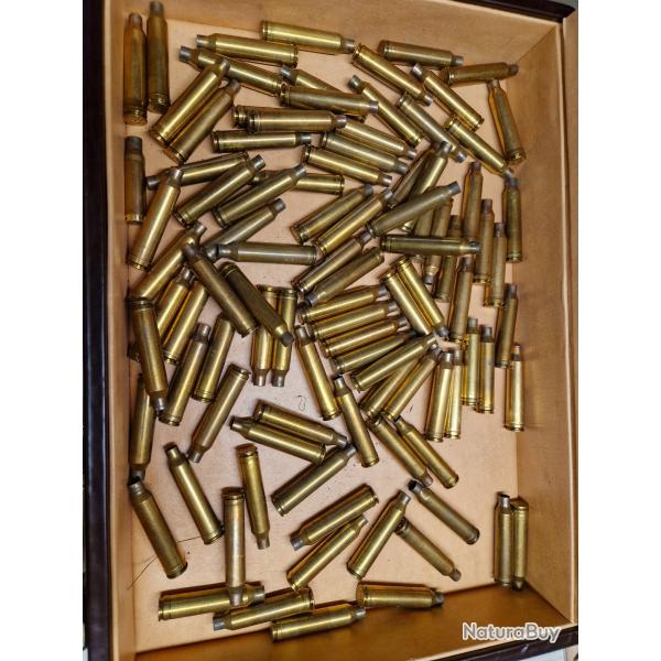 Un lot de 93 etuis de calibre 7 RM tir�s une fois