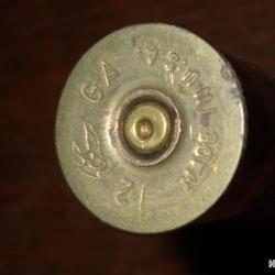 Douille F&eacute;d&eacute;ral en plastique bordeau - magnum - chambre de 70 mm