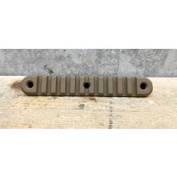 Rail Picatiny Accuracy international - 140 mm - FDE