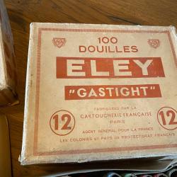 Lot de chasse (cartouches, rechargement, outils etc) vintage