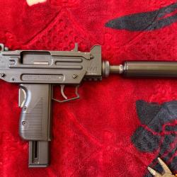 Pistolet WALTHER UZI Cal. 22