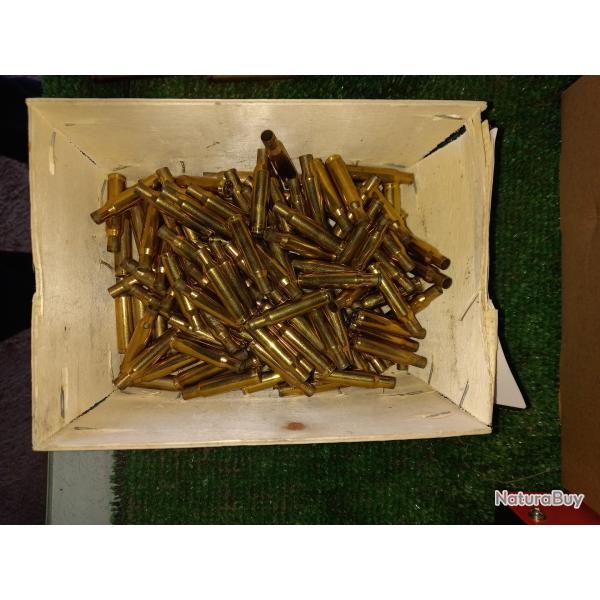 126 Douilles calibre 222