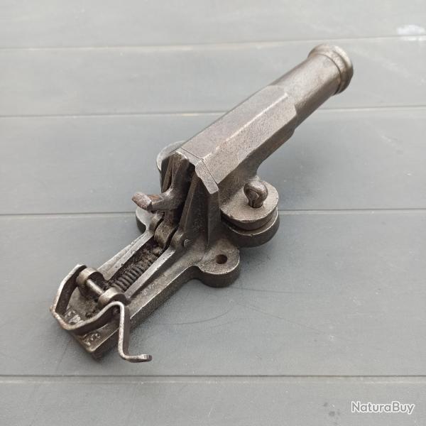 Canon d'alarme ou avertisseur en cal 16 de la Manufacture d'Armes et Cycles de Saint-Etienne XXe