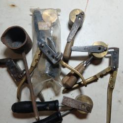 DIVERS MOULES POUDRE NOIRE EN LOT