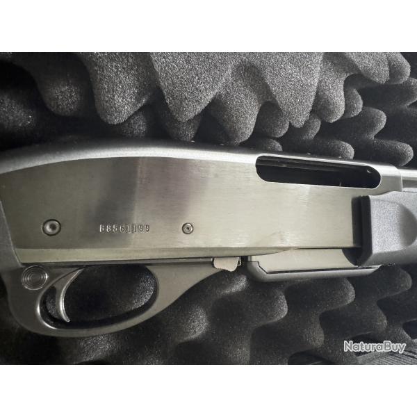 RARE: Carabine REMINGTON 7600 mod�le "Carbine" calibre .35 Whelen NEUVE (Jamais tir�). Canon 47 cm.
