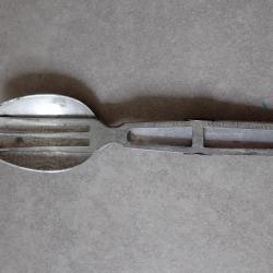 Couverts WENGER arm&eacute;e suisse. (3/4)