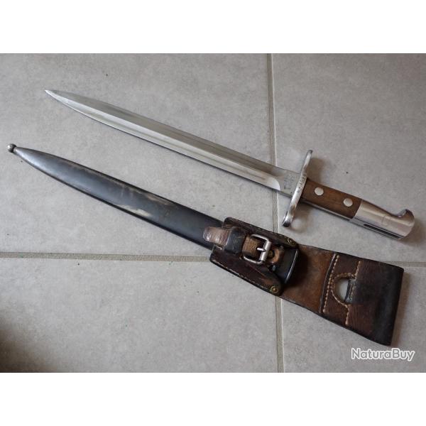 541739 Baionnette Suisse pour fusil Rubin Schmidt Mdle K11 ou K31. Mdle 1918. Porte fourreau en cuir