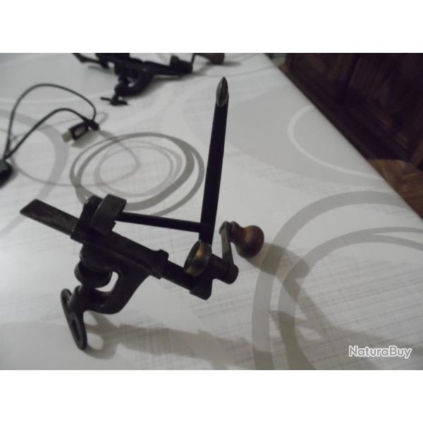 SERTISSEUR CARTOUCHE CALIBRE 16 "BON ETAT