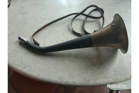 Chasse trompe corne d'appel ancienne en laiton ( modele sncf ) - Sport & Plein air