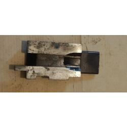 Fusil Squires Bingham 30R - omega : plaque de fond de culasse (1790)