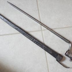 Baionnette &agrave; douille du mod&egrave;le An IX, 1777 ou 1816 + fourreau