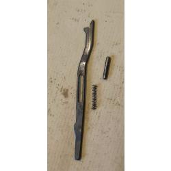 Fusil Squires Bingham 30R - omega : ejecteur complet (519)