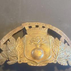 une plaque de casque des sapeurs pompiers de Montauban  (ma r&eacute;f: 795 &sect;&sect; )