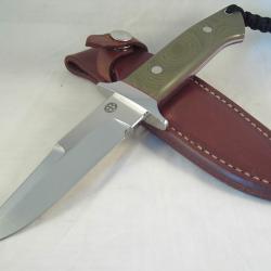 Chute Knife de Bryan Baker