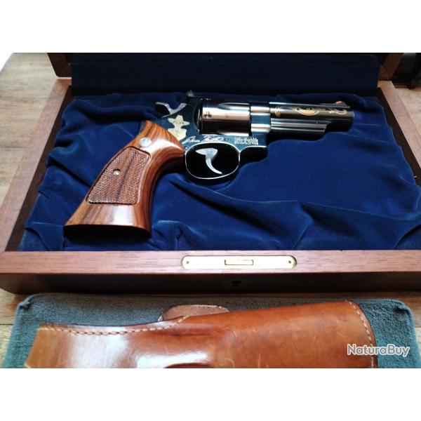 Smith & Wesson Mod 29 44mag Elmer Keith Commemorative - TRES RARE - Parfait �tat