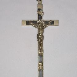 Ancien crucifix Allemand XIX&egrave;me argent&eacute;