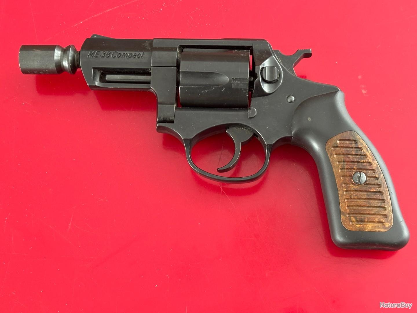 Me 38 Compact 1