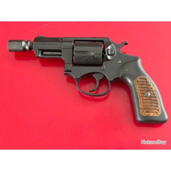 Revolver compact ME38 � blanc, calibre 9 mm RK, finition bronz�e, aspect bois