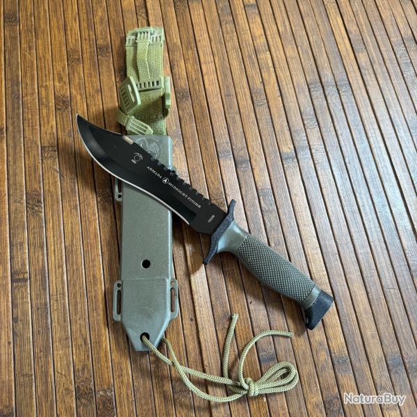 COUTEAU DE COMBAT ARMADA Midnight Finish
