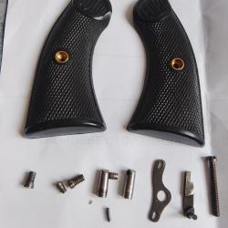 Pi&egrave;ces colt new police 32Plaquettes colt new police 32