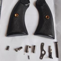 Pi&egrave;ces colt new police 32Plaquettes colt new police 32