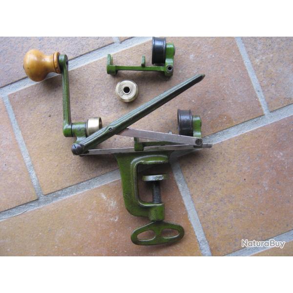 SERTISSEUR MANUFRANCE CAL 12 ET CAL 16