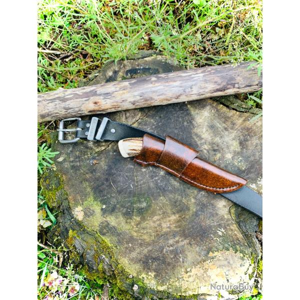 couteau de chasse d'artisan, manche bois de cerf, mammouth, phacoch�re / lame 80crv2