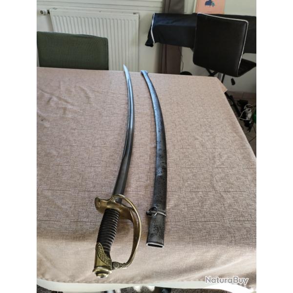 Sabre infanterie 1882.Fus�e En corne, lame 95cm,marquage khinghental. Autre marquage sur la garde.