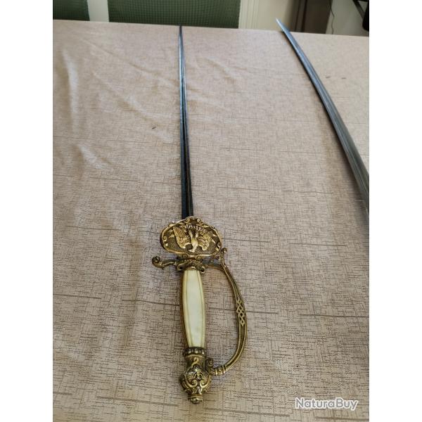 �p�e officier poudre et salp�tre