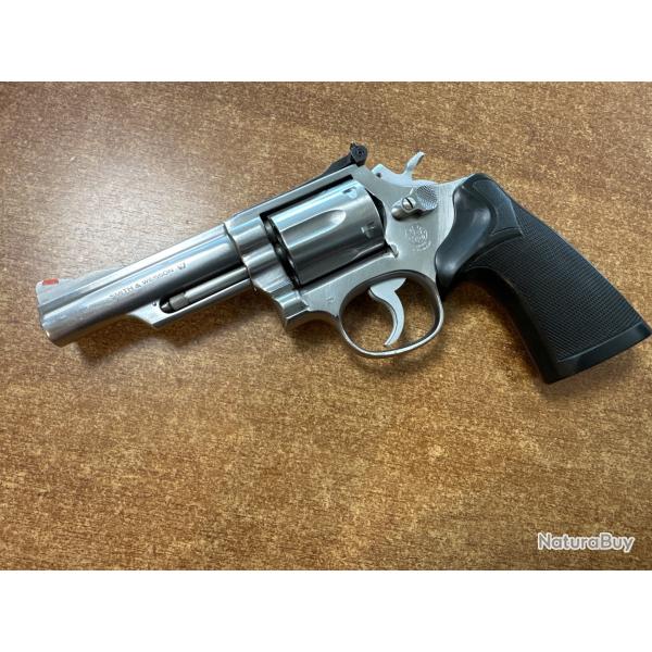 Revolver Smith et Wesson 66-1. Cal .357 mag