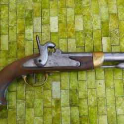 Rare  pistolet 1822tbis fabriqu&eacute; neuf C de 17,7 N.