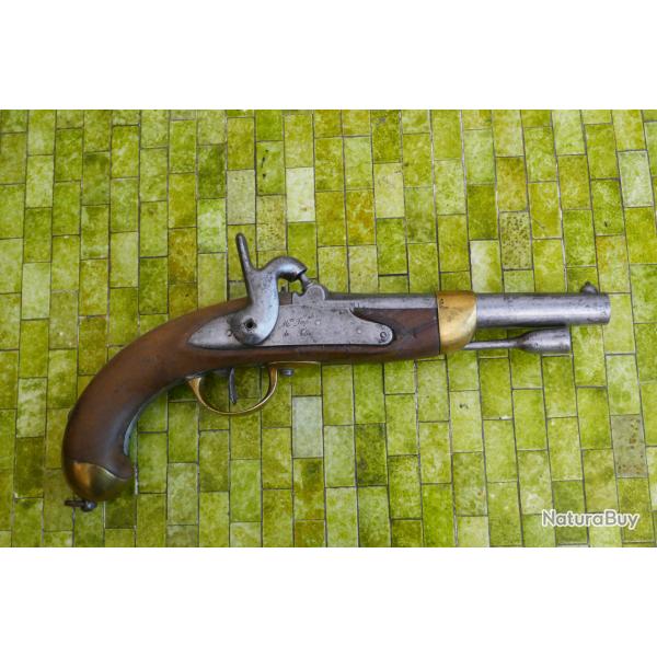 Rare  pistolet 1822tbis fabriqu� neuf C de 17,7 N.
