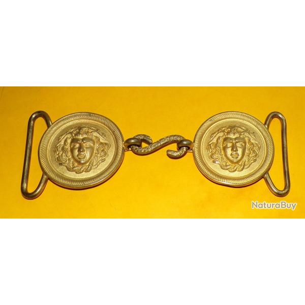 BOUCLE DE CEINTURE DE GRANDE TENUE DE L'ARMEE FRANCAISE MODELE 1931 AVEC TETES DE MEDUSES  , FABRICA