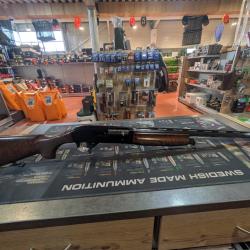 Fusil semi auto Benelli Ultra light calibre 12