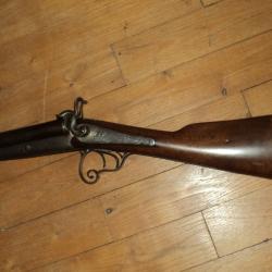 Fusil &agrave; broche cal 16 - et lot de cartouchi&egrave;res neuves en CUIR pour balles d'arme ray&eacute;e