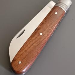 COUTEAU LANGRES, THIERS, manche BOIS, tr&egrave;s bon &eacute;tat.