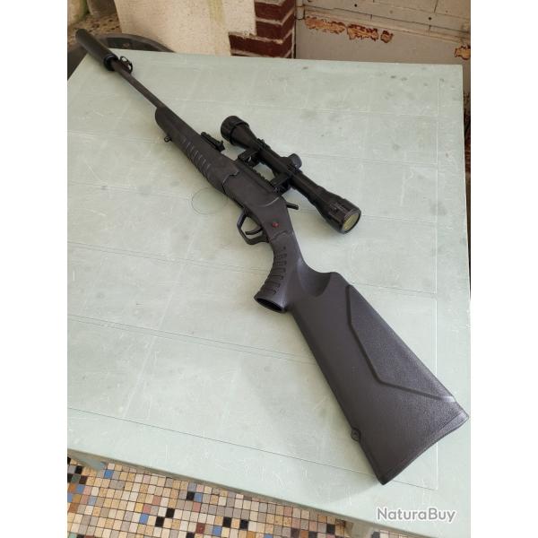 rossi mont�n�gro 22lr avec lunette et silencieux �tat neuf .sans prix de r�serve.