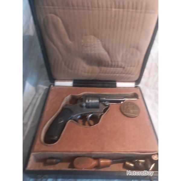 BEAU REVOLVER CHAMELOT DELVIGNE MAS 1873 CAL 11 MM PC DATE 1877