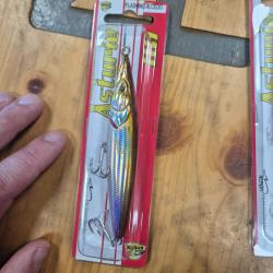 Leurre Flottant - Xorus - Asturie 110 - 11Cm -COLORIS EXCLUSIF FALSHING ALCEDO