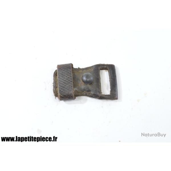 Passant de fixation pour bretelle de type Mauser 98K.
