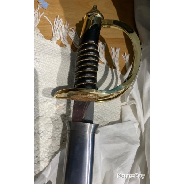 Vds 2 repliques de sabre de cavalerie type 1822