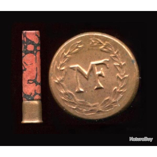 9 mm Flobert Manufrance - marbr�e rouge - marquage MF couronne de lauriers - poudre noire