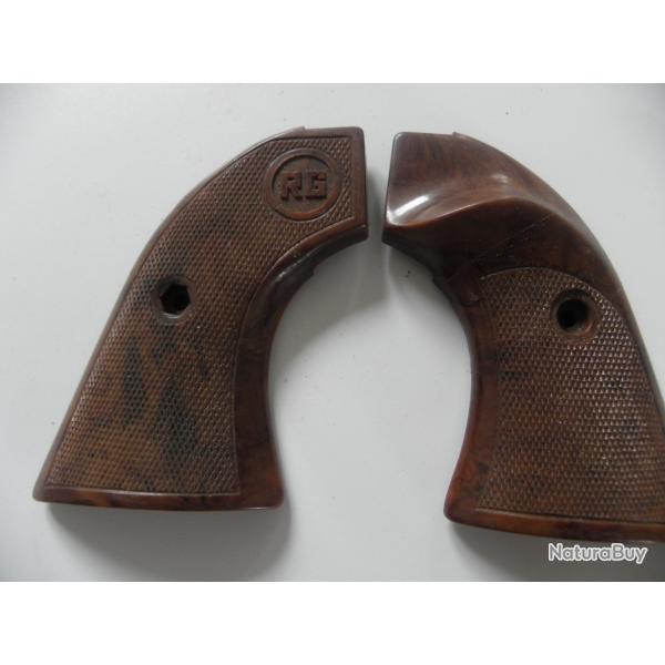 plaquettes de revolver