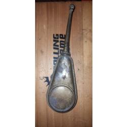 Burette d'huile en laiton de 1880