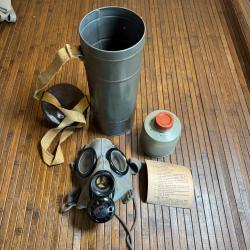 MASQUE A GAZ FATRA 1938 ENFANT MOINS  COURANT WW2 DEFENSE PASSIVE