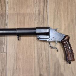Pistolet lance fus&eacute;e Suisse Ro 17/38 publi&eacute; dans la Gazette des armes