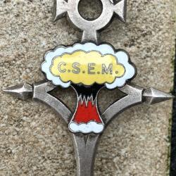 Centre Saharien d'Exp&eacute;rimentation Militaires, guilloch&eacute;