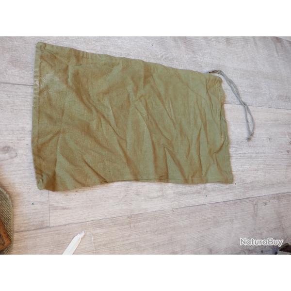 Sac en toile pour ranger chaussures / v�tements ou autres ? Arm�e suisse. Kaki