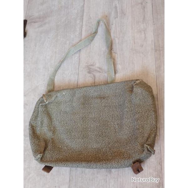 1915. RARE Cartouchi�re arm�e suisse. 3 compartiments.