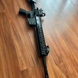 M4 airsoft r&eacute;plique fusil d'assaut calibre 6mm 1� sans prix de r&eacute;serve !!!